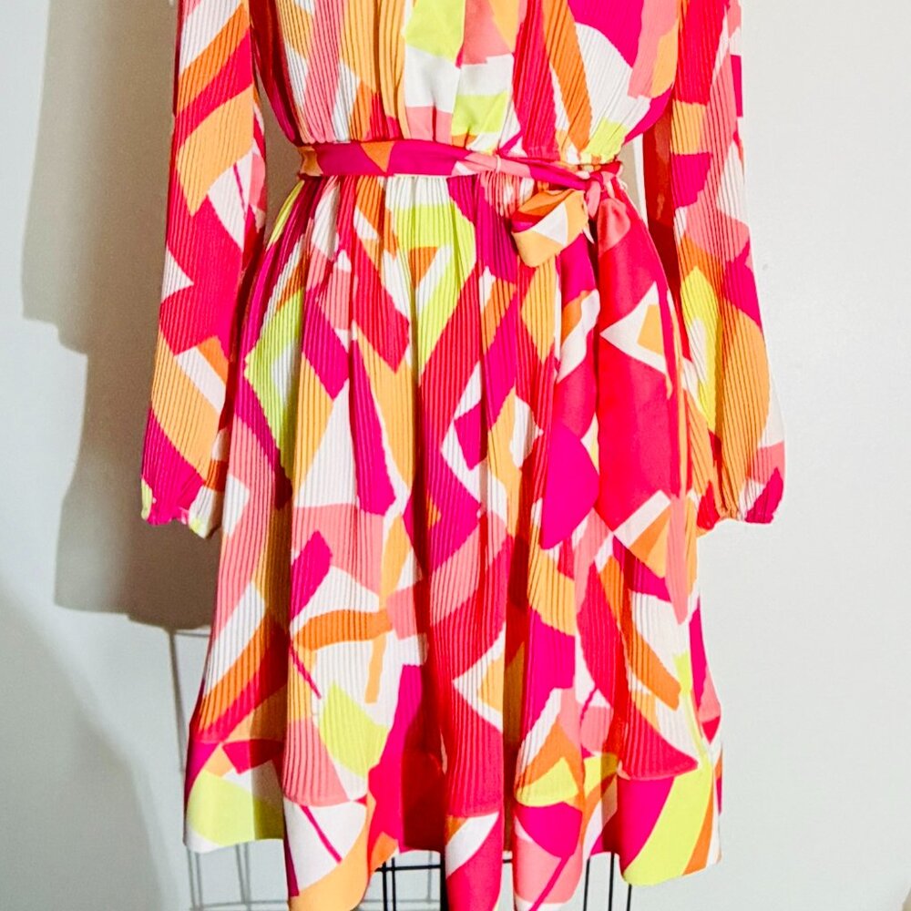 Nicole Miller Vibrant Long-Sleeved Pleated Mini Dress- Size XS- Like New!